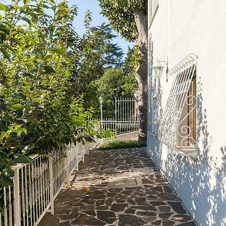 Apartament Casa Ceroni Rzym Zewnętrze zdjęcie