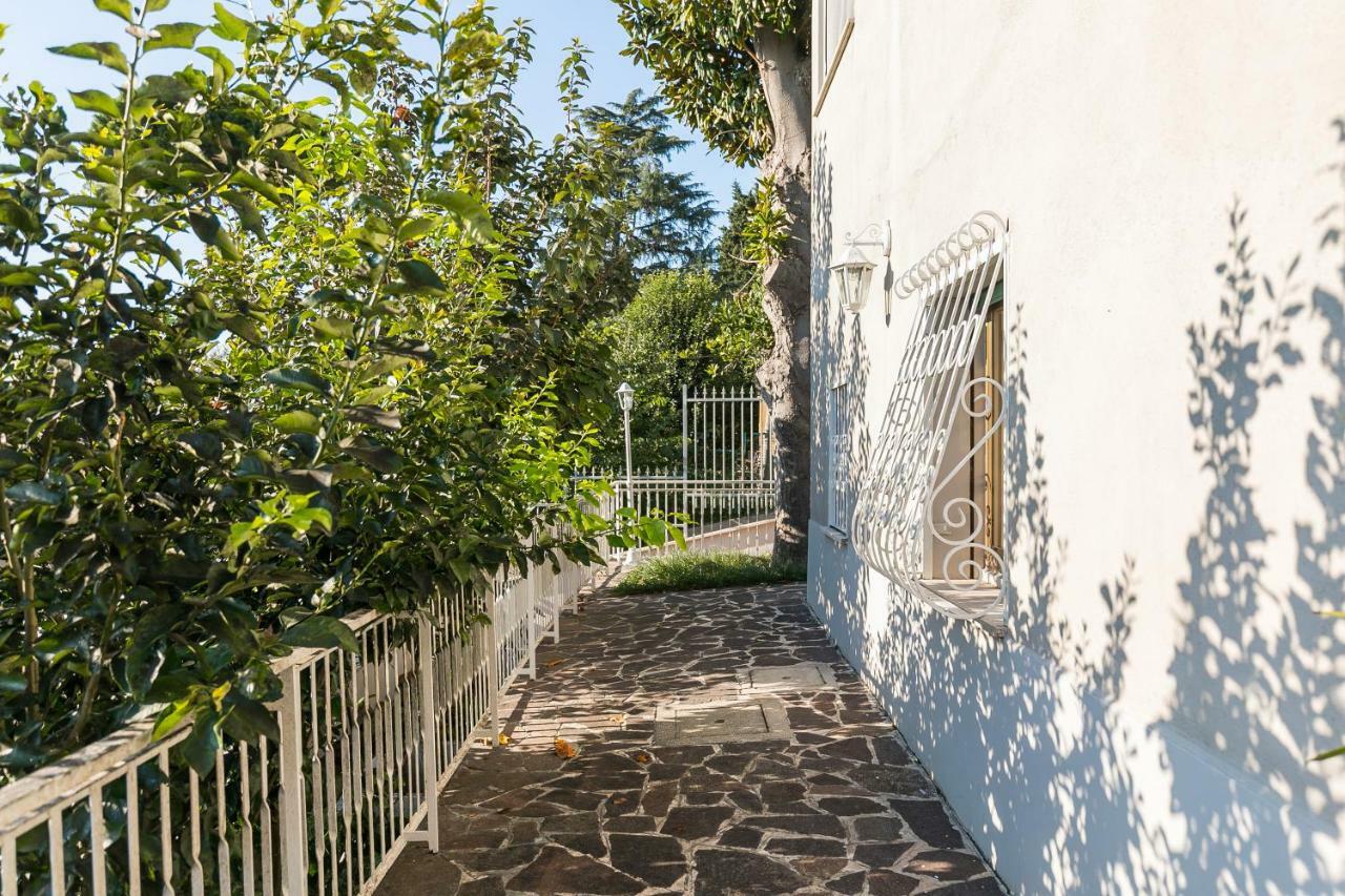 Apartament Casa Ceroni Rzym Zewnętrze zdjęcie